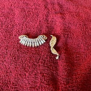 2 Silver brooch Pins